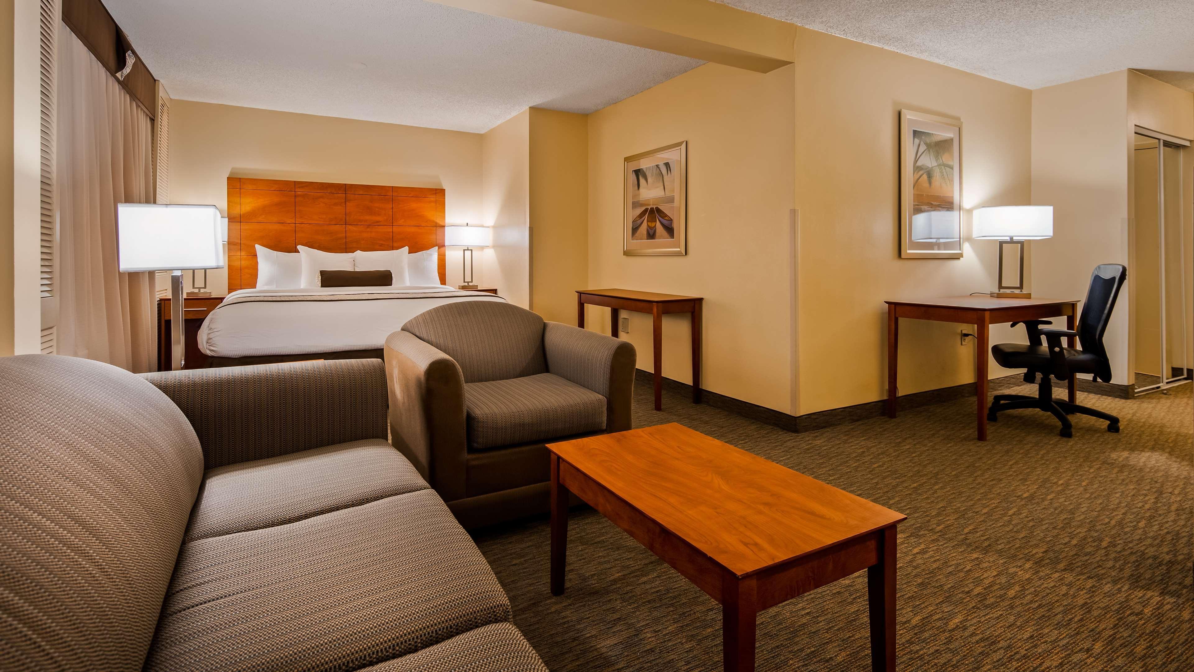 Best Western Orlando Gateway Hotel Room photo