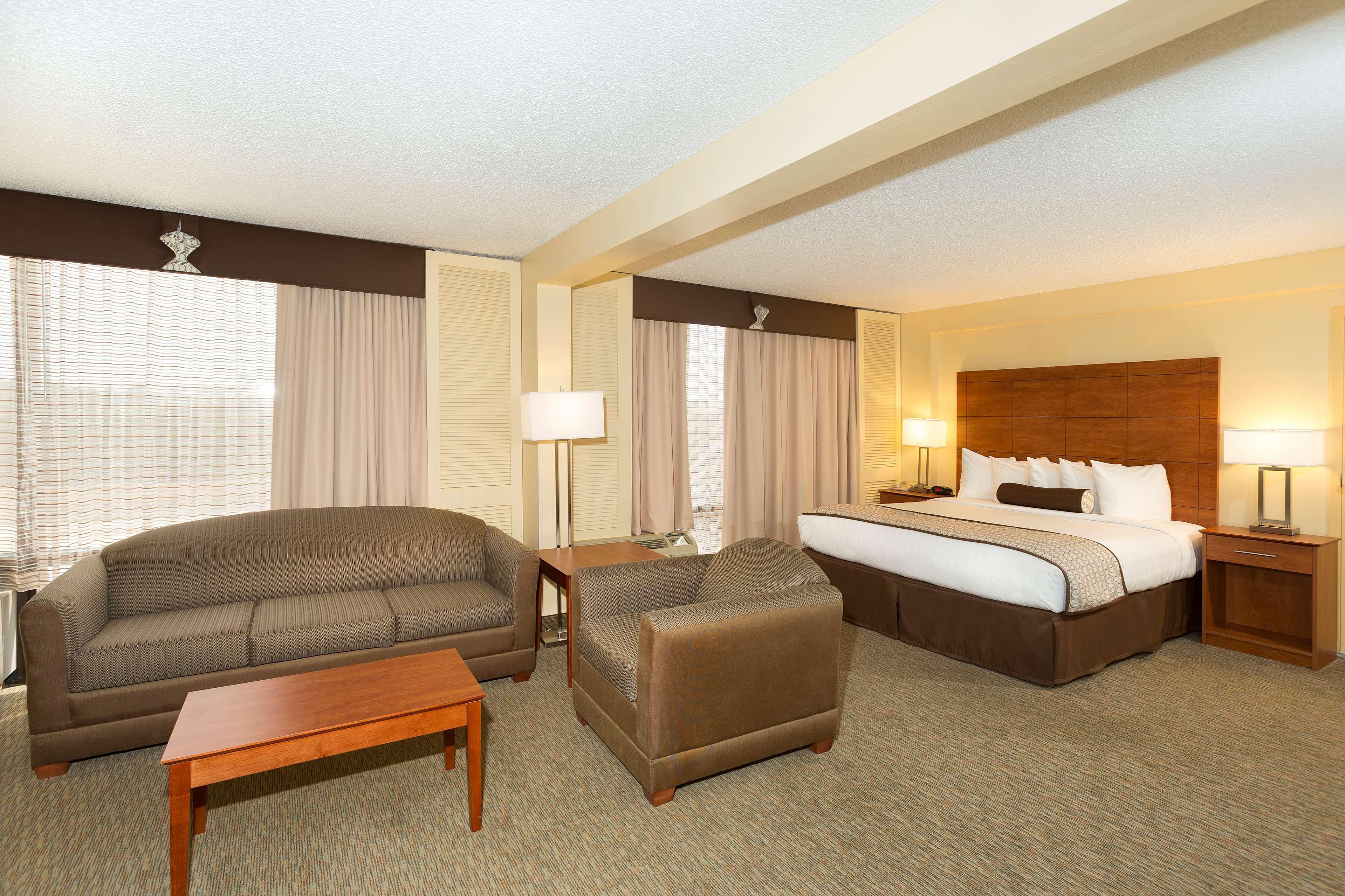 Best Western Orlando Gateway Hotel Room photo